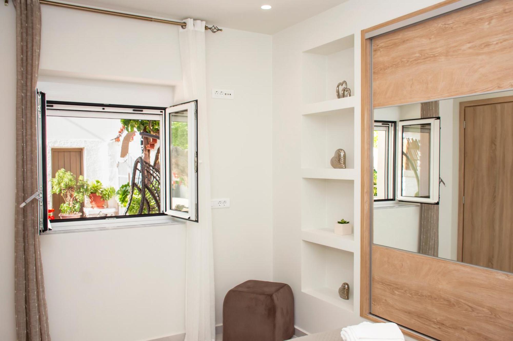 Garden House Apartment Kíssamos Екстериор снимка